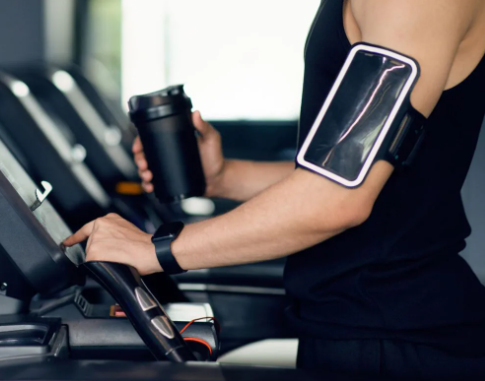 Trainingsbereich von Sportcorner Gleisdorf im AESTHETIK Magazin – Design, Gesundheit und Lifestyle